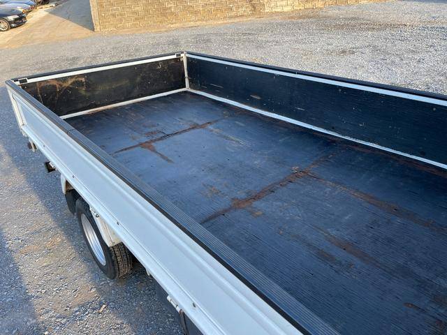 日産アトラス平ボディ小型（2t・3t）[写真07]