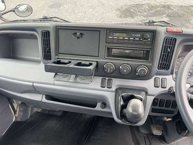 三菱ふそうキャンターダンプ小型（2t・3t）[写真10]