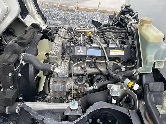 三菱ふそうキャンターダンプ小型（2t・3t）[写真24]