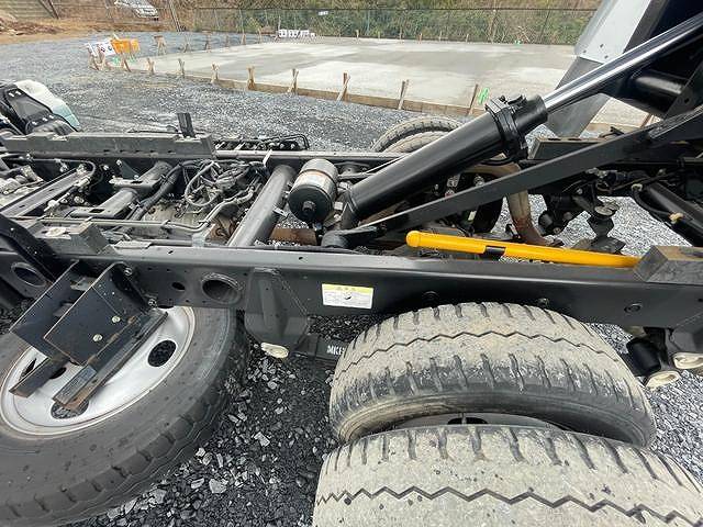 三菱ふそうキャンターダンプ小型（2t・3t）[写真26]