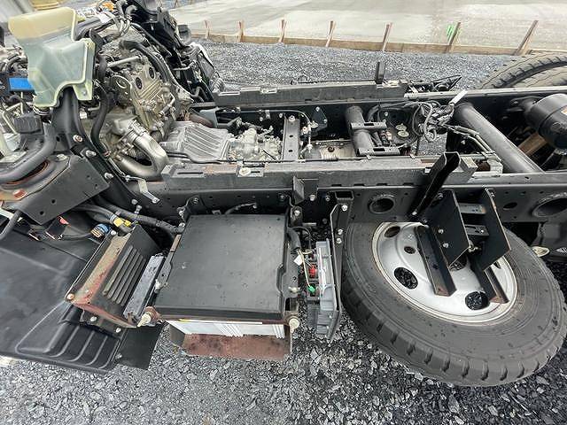 三菱ふそうキャンターダンプ小型（2t・3t）[写真30]