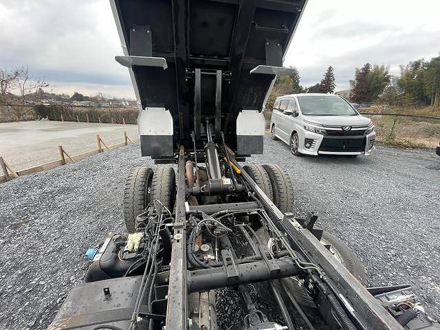 三菱ふそうキャンターダンプ小型（2t・3t）[写真35]
