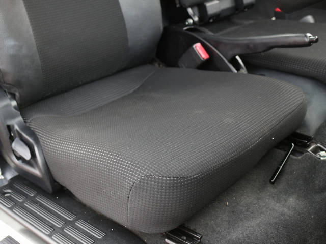 日産アトラス平ボディ小型（2t・3t）[写真14]