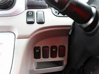 日産アトラス平ボディ小型（2t・3t）[写真24]