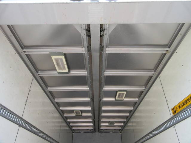 日産コンドルアルミウイング中型（4t）[写真14]