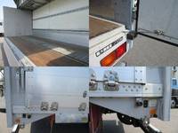 日産コンドルアルミウイング中型（4t）[写真18]