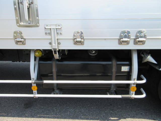 日産コンドルアルミウイング中型（4t）[写真19]