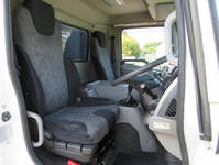 日産コンドルアルミウイング中型（4t）[写真30]