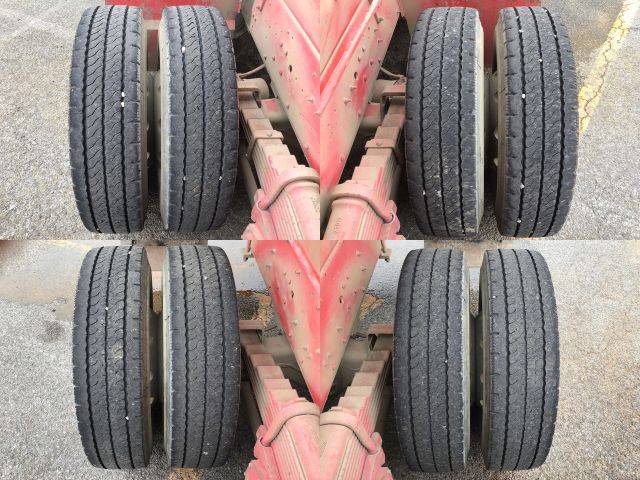 UDトラックスクオンダンプ大型（10t）[写真21]