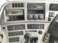 UDトラックスクオンダンプ大型（10t）[写真36]