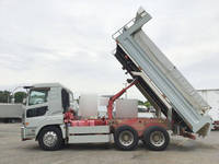 UDトラックスクオンダンプ大型（10t）[写真06]