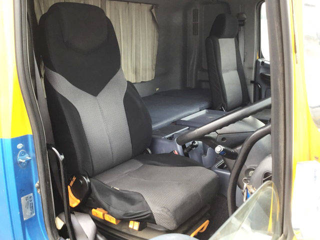 日野プロフィアダンプ大型（10t）[写真30]