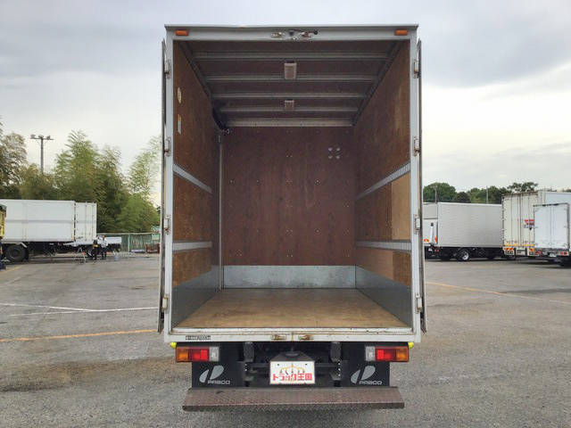 日野デュトロアルミバン小型（2t・3t）[写真11]