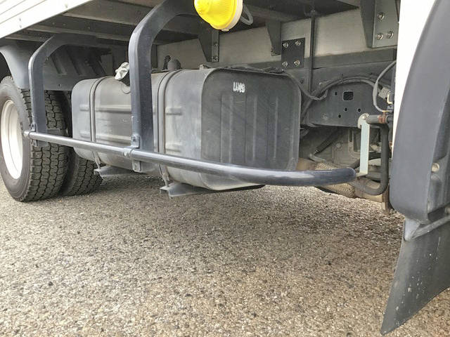 日野デュトロアルミバン小型（2t・3t）[写真21]