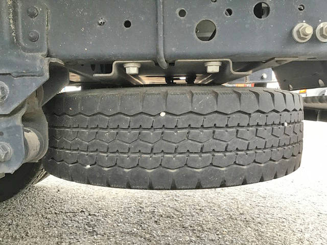 日野デュトロアルミバン小型（2t・3t）[写真24]