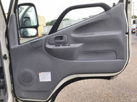 日野デュトロアルミバン小型（2t・3t）[写真32]