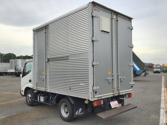 日野デュトロアルミバン小型（2t・3t）[写真04]