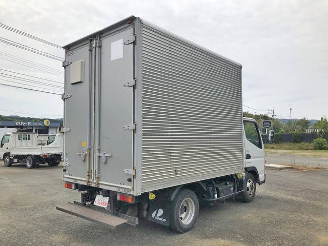 三菱ふそうキャンターアルミバン小型（2t・3t）[写真02]