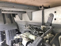 三菱ふそうキャンターアルミバン小型（2t・3t）[写真24]