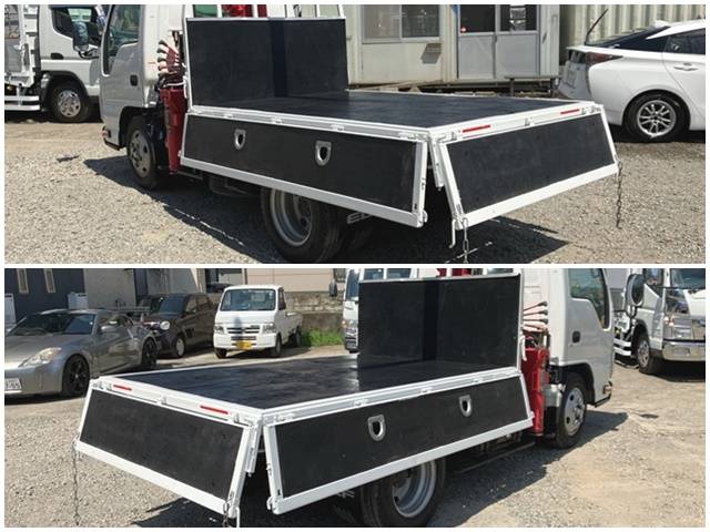 いすゞエルフクレーン3段小型（2t・3t）[写真12]