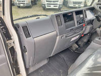 いすゞエルフクレーン3段小型（2t・3t）[写真33]