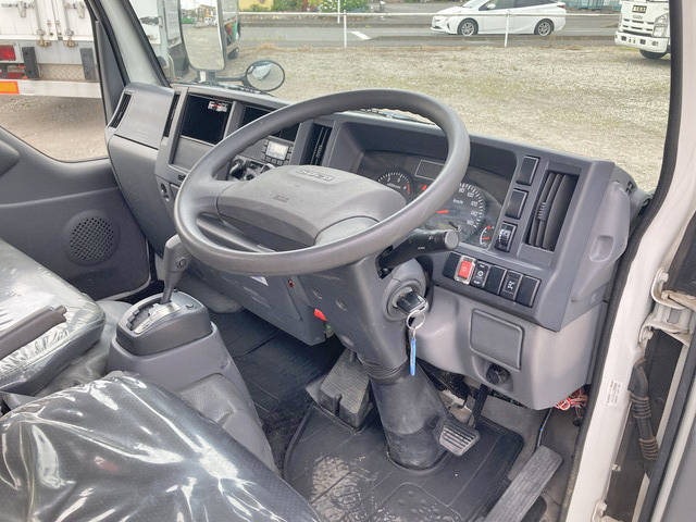 いすゞエルフクレーン3段小型（2t・3t）[写真37]