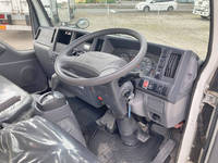 いすゞエルフクレーン3段小型（2t・3t）[写真37]