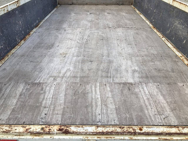 いすゞエルフ平ボディ小型（2t・3t）[写真13]