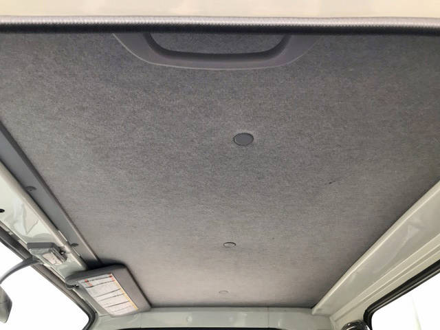 いすゞエルフ平ボディ小型（2t・3t）[写真31]