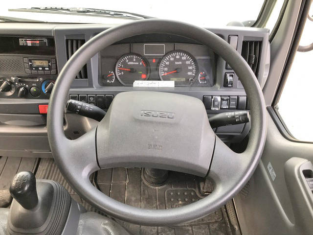 いすゞエルフ平ボディ小型（2t・3t）[写真34]