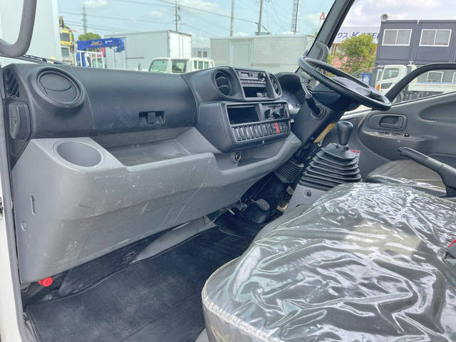 日野デュトロクレーン3段小型（2t・3t）[写真30]