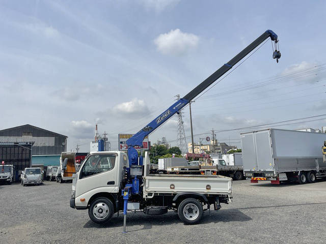 日野デュトロクレーン3段小型（2t・3t）[写真06]