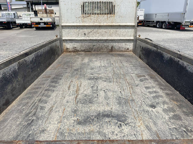 三菱ふそうキャンターダンプ小型（2t・3t）[写真13]