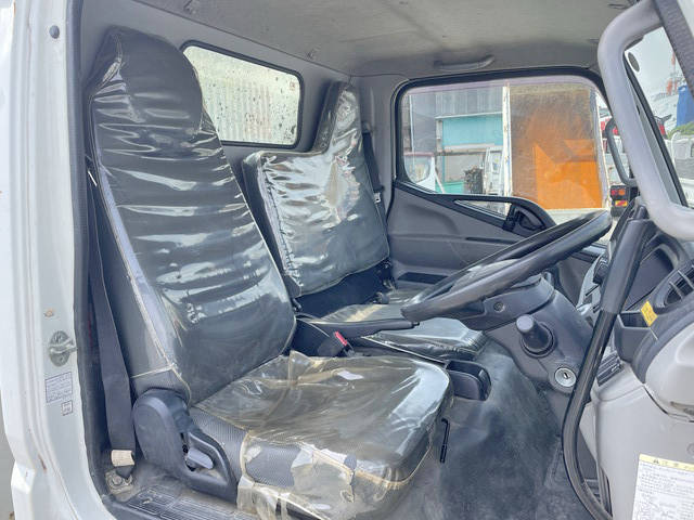 三菱ふそうキャンターダンプ小型（2t・3t）[写真34]