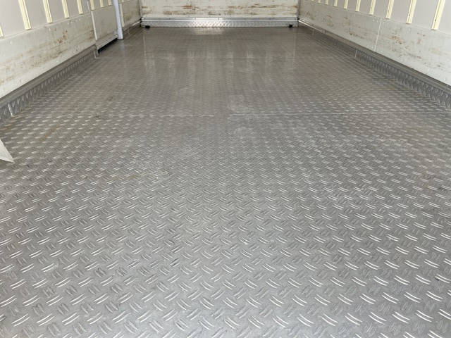 三菱ふそうキャンター冷凍車（冷蔵車）小型（2t・3t）[写真15]