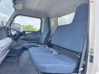 三菱ふそうキャンター冷凍車（冷蔵車）小型（2t・3t）[写真33]