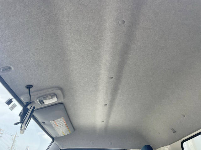 三菱ふそうキャンター冷凍車（冷蔵車）小型（2t・3t）[写真34]