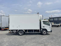 三菱ふそうキャンター冷凍車（冷蔵車）小型（2t・3t）[写真06]