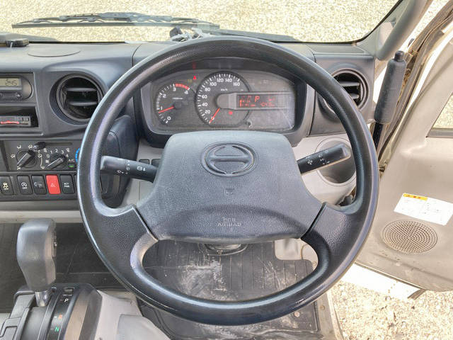 日野デュトロダンプ小型（2t・3t）[写真36]