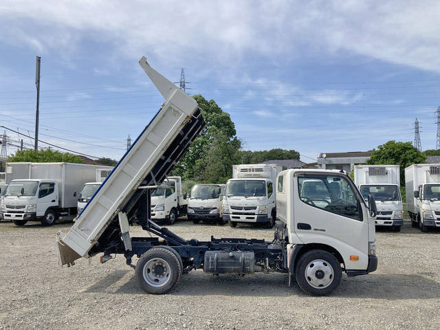 日野デュトロダンプ小型（2t・3t）[写真08]