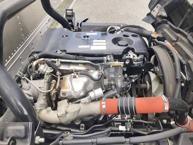 いすゞエルフアルミバン小型（2t・3t）[写真20]