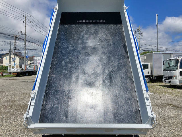 三菱ふそうキャンターダンプ小型（2t・3t）[写真15]