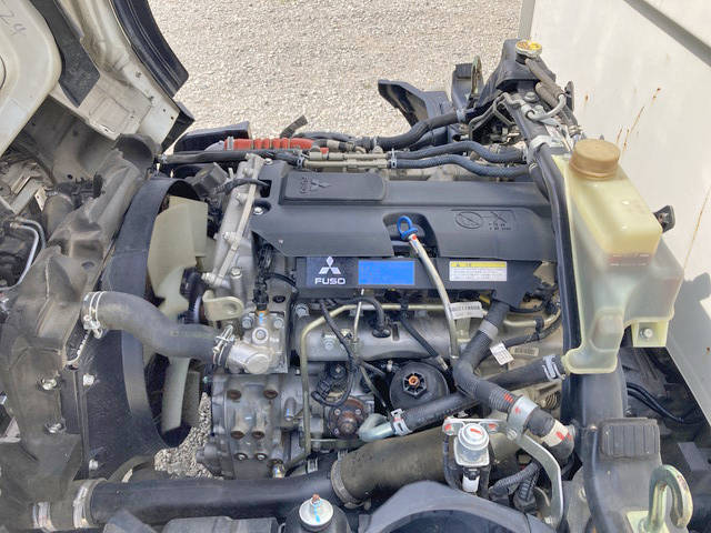 三菱ふそうキャンターダンプ小型（2t・3t）[写真28]
