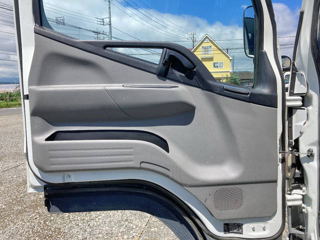 三菱ふそうキャンターダンプ小型（2t・3t）[写真30]