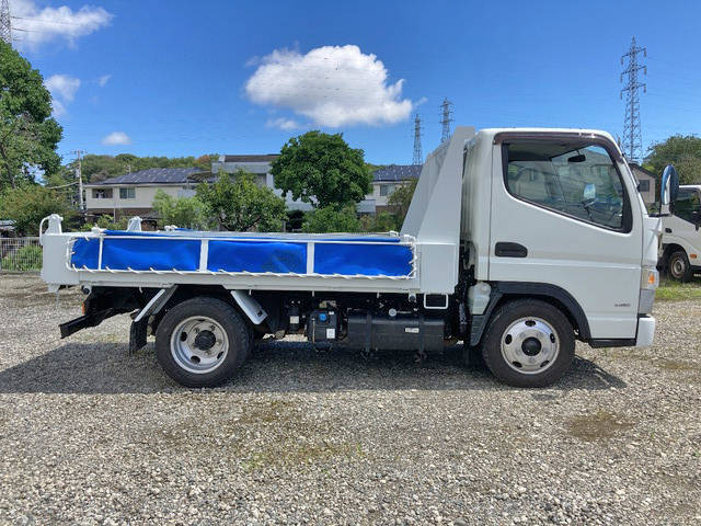 三菱ふそうキャンターダンプ小型（2t・3t）[写真09]