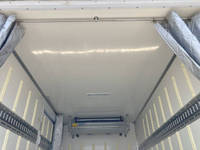 いすゞエルフ冷凍車（冷蔵車）小型（2t・3t）[写真13]