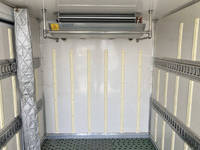 いすゞエルフ冷凍車（冷蔵車）小型（2t・3t）[写真17]