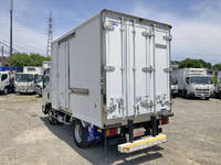 いすゞエルフ冷凍車（冷蔵車）小型（2t・3t）[写真04]