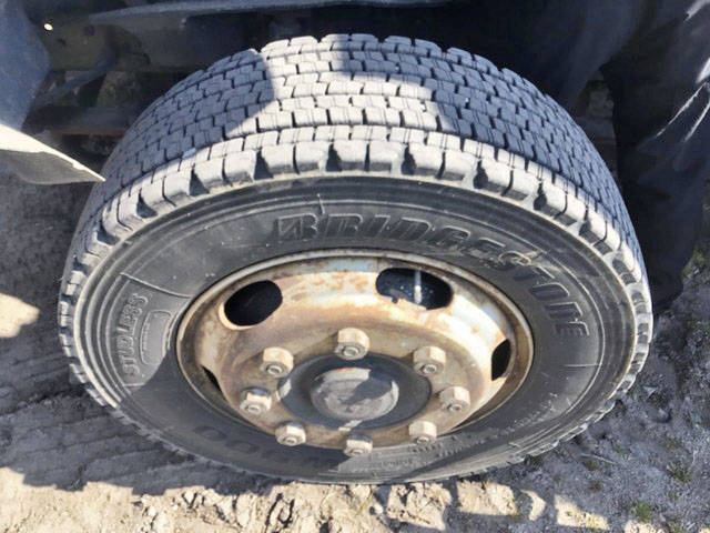 三菱ふそうファイターセルフクレーン4段増トン（6t・8t）[写真11]