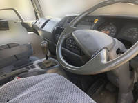 三菱ふそうファイターセルフクレーン4段増トン（6t・8t）[写真19]